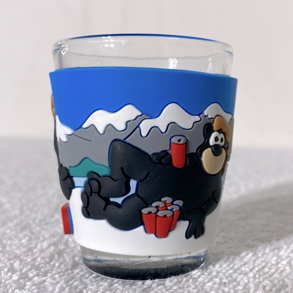 Vintage Textured Jasper Bear Souvenir Shot Glass - Picture 2 of 7